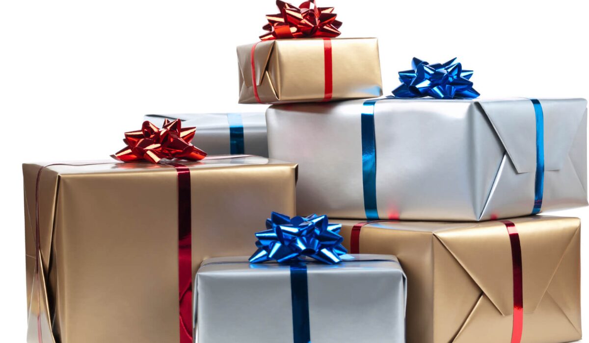 The Impact of Corporate Christmas Gifts on Strengthening Business Relationships